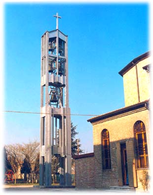 Campanile in ferro della Parrocchia S.Giuseppe di Iolanda di Savoia (FE)
