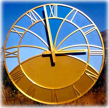 Orologio della Biblioteca Comunale di Quattro Castella (RE)